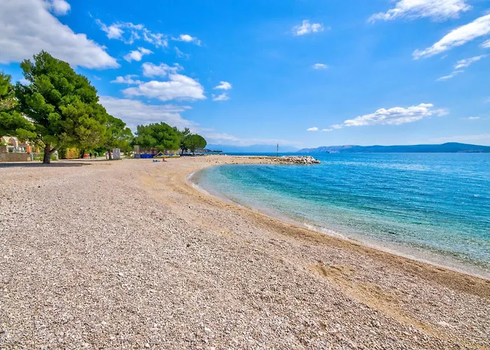 Francisko アパート *